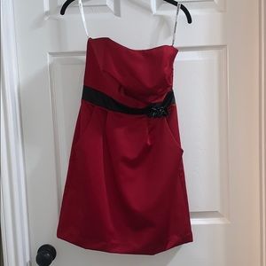 Strapless red dress